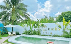 Malis Homestay